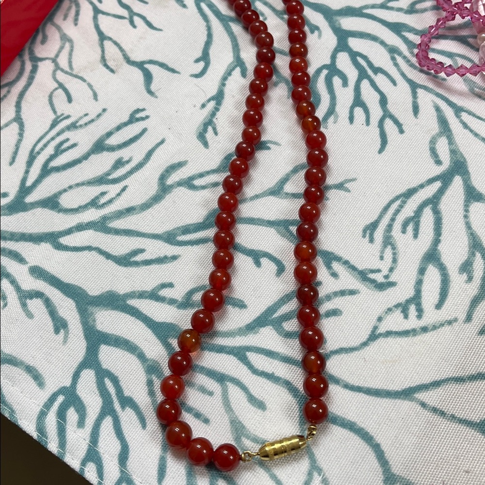 Vintage Carnelian Beads Necklace - Picture 5 of 5